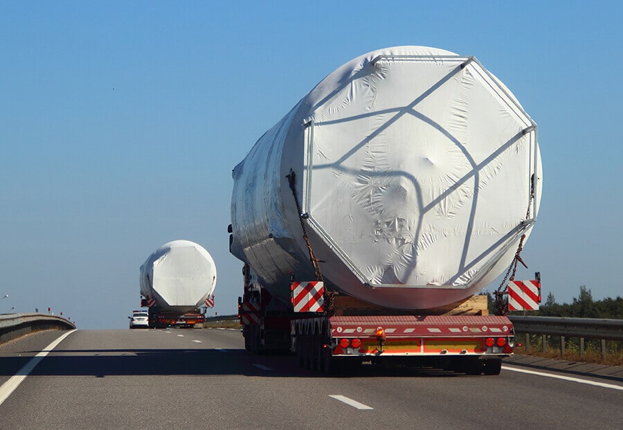Transportation of oversized and heavy cargo
